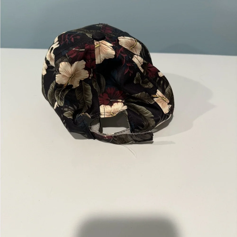 St. Thomas Floral Hat